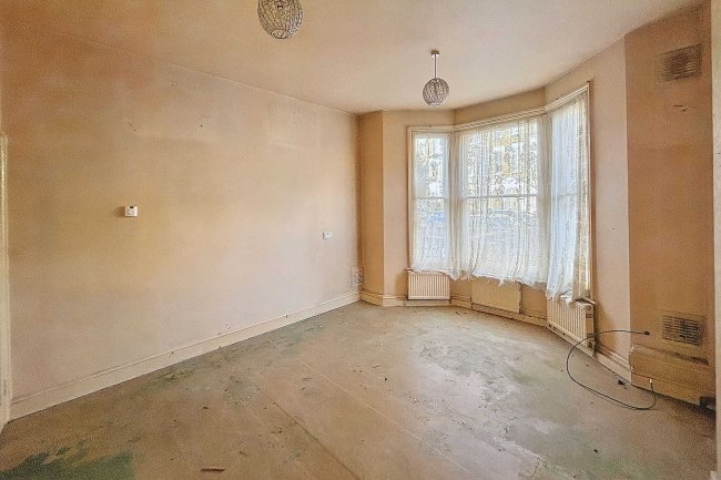 29A Denholme Road, Maida Vale, London, W9 3HT 3