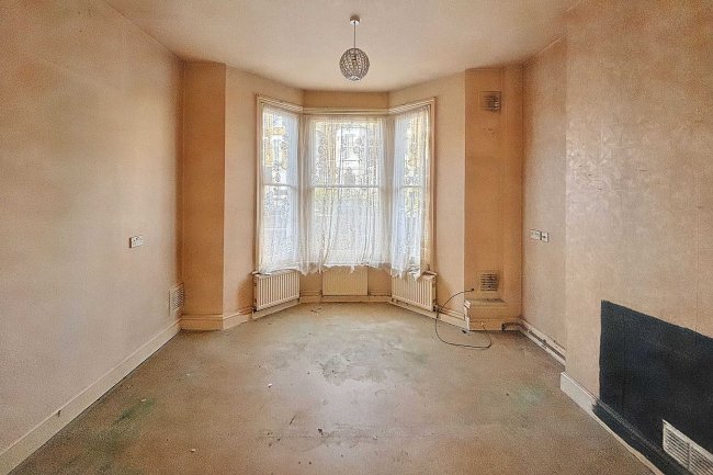 29A Denholme Road, Maida Vale, London, W9 3HT 3