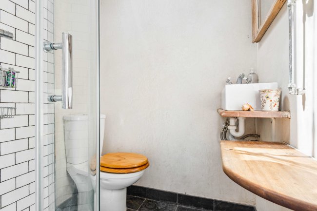 Flat 6, 39 Colville Terrace, Notting Hill, London, W11 2BX 8