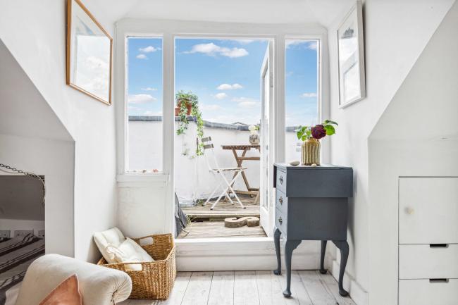 Flat 6, 39 Colville Terrace, Notting Hill, London, W11 2BX 8