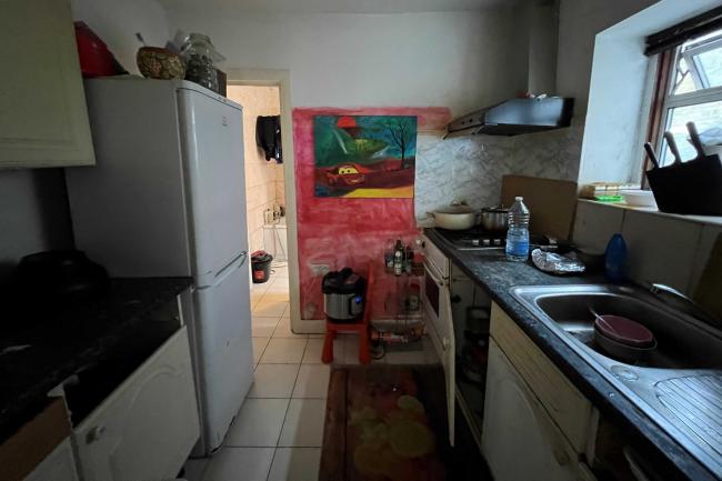 47A,47B & 47C 
Clova Road, Forest Gate, London E7 9AQ 6