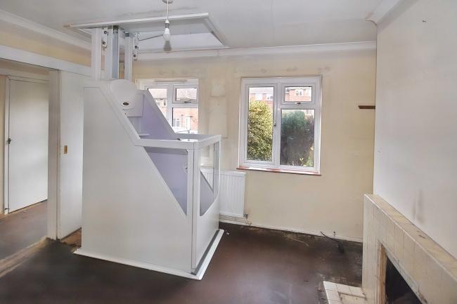 13 The Spinney, Pulborough, West Sussex, RH20 2AP 5