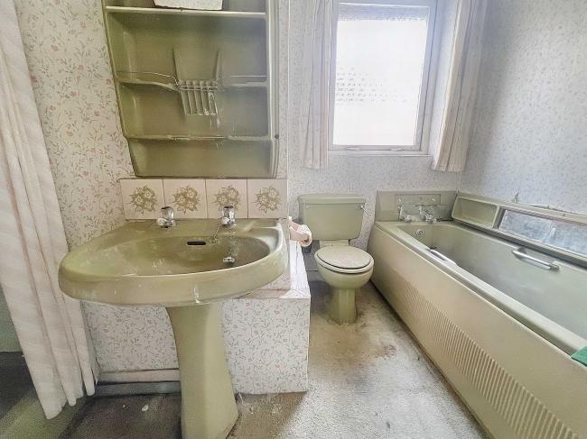 7 Daw Lane, Bentley, Doncaster, South Yorkshire, DN5 0PE 4