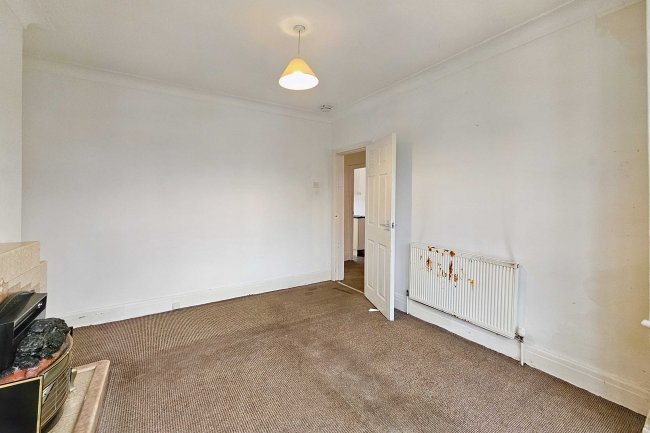 31 Ramsey Avenue, Blackpool, FY3 7AG 10