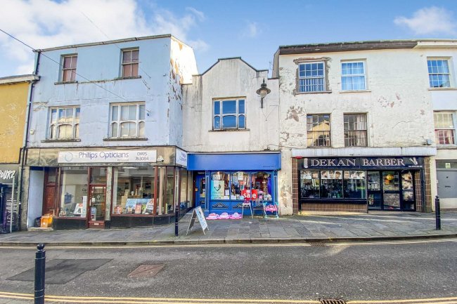 5 Crane Street, Pontypool, NP4 6LY 3