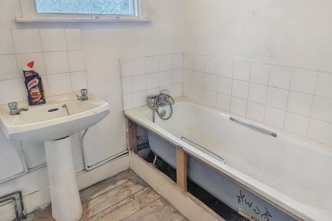 26a St Pauls Road, Thornton Heath, CR7 8NB 10