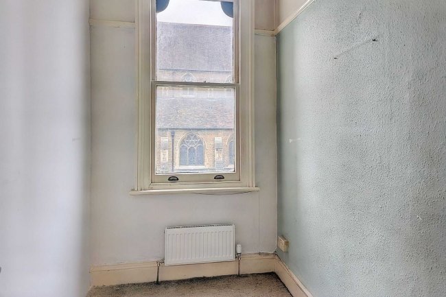 26a St Pauls Road, Thornton Heath, CR7 8NB 10