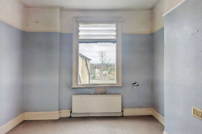 26a St Pauls Road, Thornton Heath, CR7 8NB 10