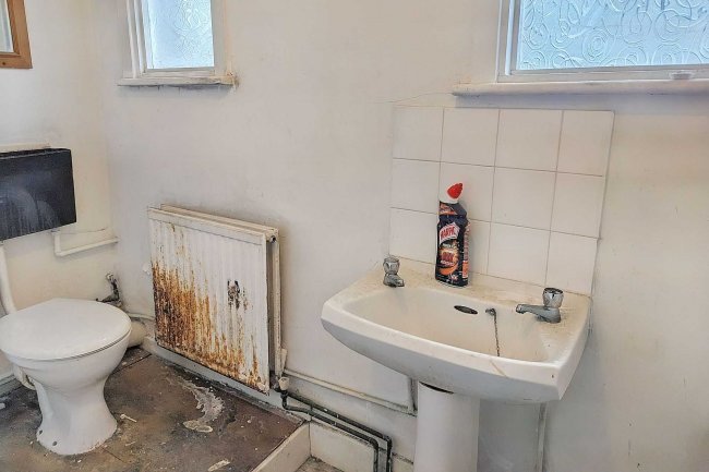 26a St Pauls Road, Thornton Heath, CR7 8NB 10