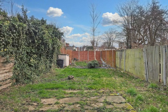 26a St Pauls Road, Thornton Heath, CR7 8NB 10