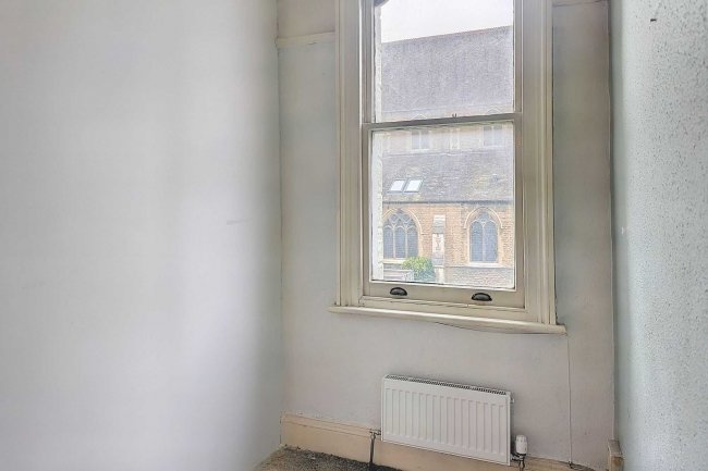 26a St Pauls Road, Thornton Heath, CR7 8NB 10