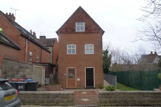 60/61 Bartholomew Street, Newbury, RG14 5QH 4