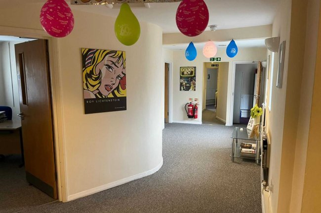 146-148 High Street, Tonbridge TN9 1BB 2