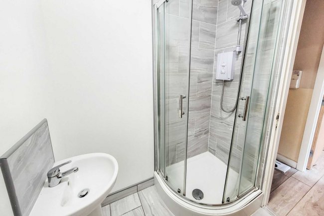 81 Castleview House, East Lane, Runcorn, WA7 2DR 7