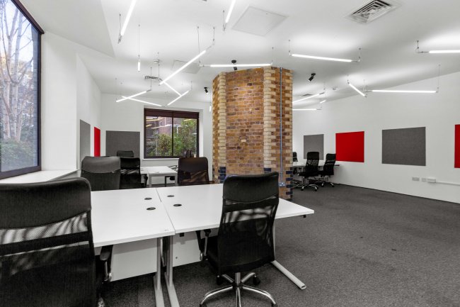 1 Rosebery Avenue, London, EC1R 4SR 4