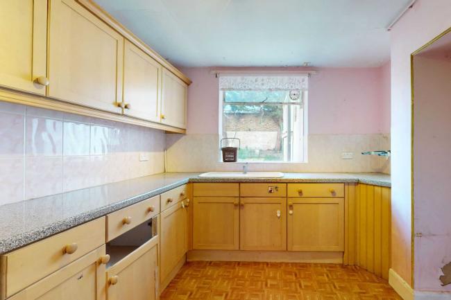 92 Prebend Street, Islington, London N1 8PR 1