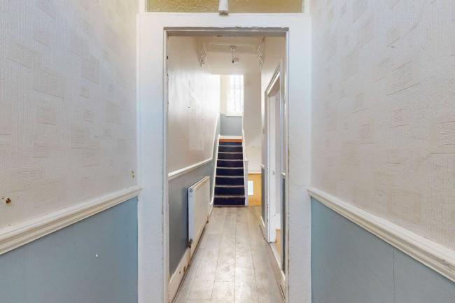 92 Prebend Street, Islington, London N1 8PR 1