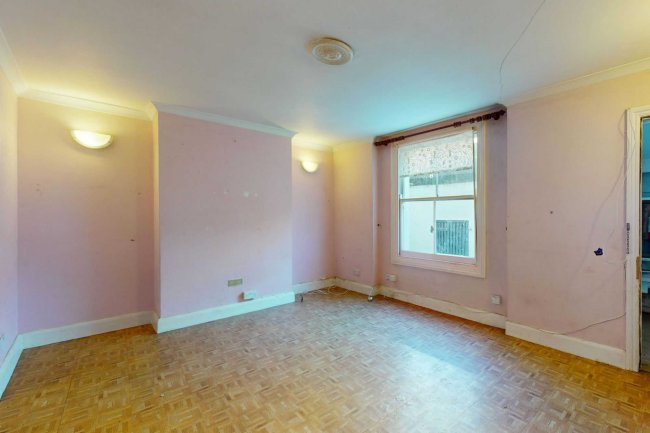 92 Prebend Street, Islington, London N1 8PR 1