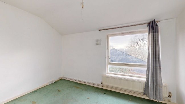 4 Erskine Crescent, Tottenham, London, N17 9PA 1