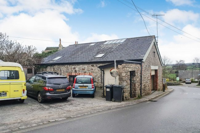 The White Hart Mews, Station Road, Moretonhampstead, Dartmoor, TQ13 8NQ 7