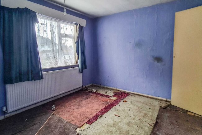 44 Cippenham Lane, Slough, SL1 5BN 3