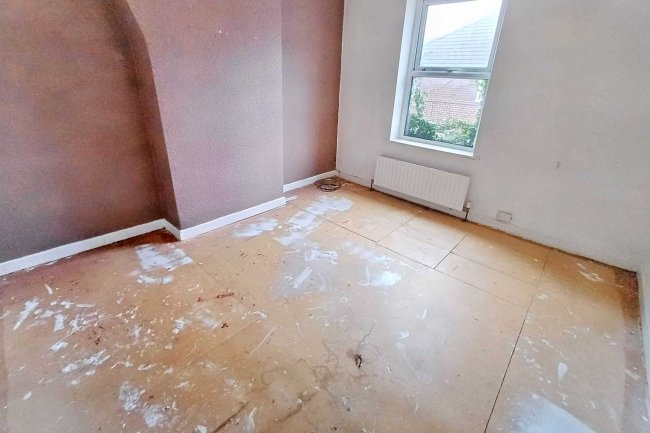 11 Suffolk Street, Runcorn, Cheshire, WA7 1EW 8