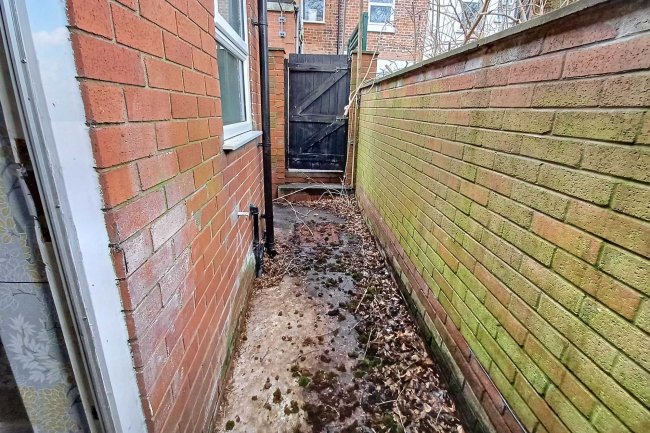 11 Suffolk Street, Runcorn, Cheshire, WA7 1EW 8