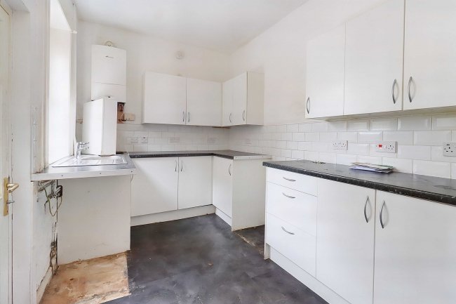 88 Hinderton Road, Birkenhead, Wirral, CH41 9AE 7