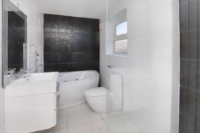 305 Park Lane, Maghull, Merseyside, L31 1HE 10