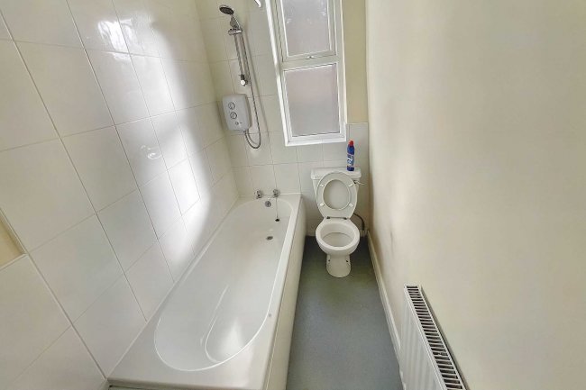 41 Warrenhouse Road, Waterloo, Liverpool, L22 6QN 2