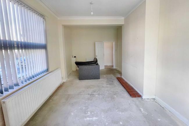 41 Warrenhouse Road, Waterloo, Liverpool, L22 6QN 2