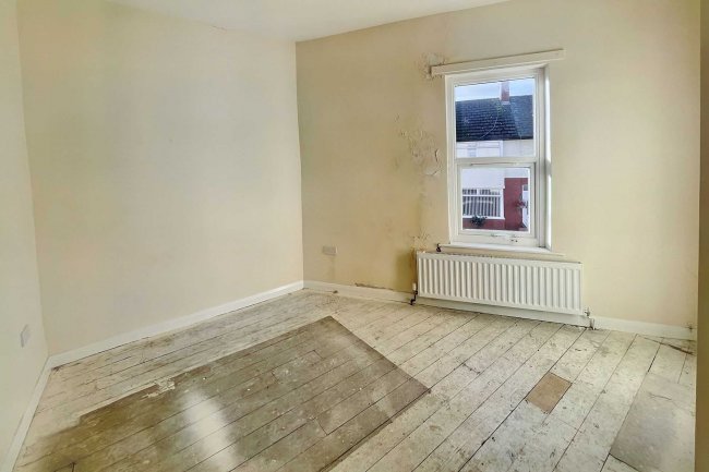 41 Warrenhouse Road, Waterloo, Liverpool, L22 6QN 2