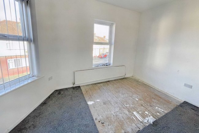 41 Warrenhouse Road, Waterloo, Liverpool, L22 6QN 2