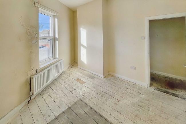 41 Warrenhouse Road, Waterloo, Liverpool, L22 6QN 2