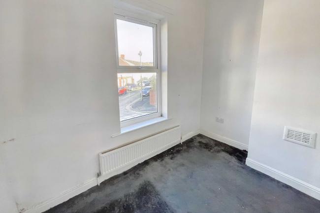 41 Warrenhouse Road, Waterloo, Liverpool, L22 6QN 2