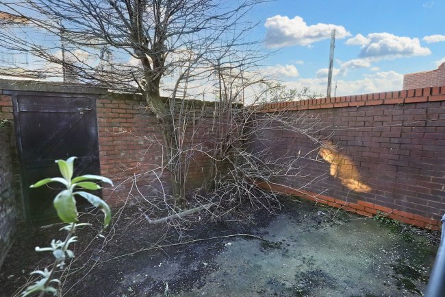 31 Boswell Street, Bootle, Liverpool, L20 4RP 2