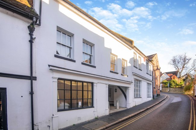 39  39.5  40  40a/41  42 Castle Street and 53 Quarry Street, Guildford GU1 3UA 6