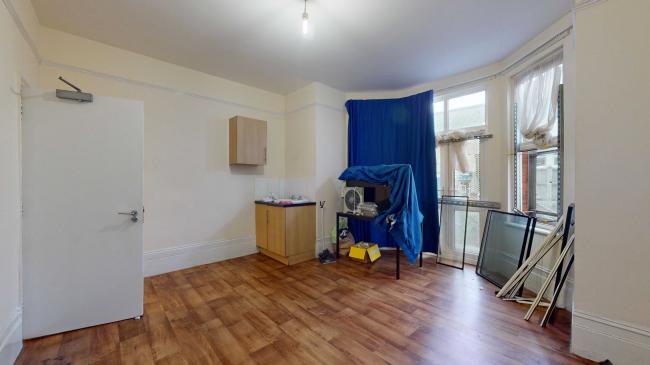 96 Natal Road, Bowes Park, London, N11 2HY 3