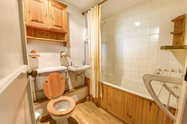 Old School House, Sheepscombe, Stroud, Gloucestershire, GL6 7RH 4