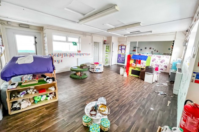 32 Albion Road, St Peter's, Broadstairs, Kent CT10 2UP 7