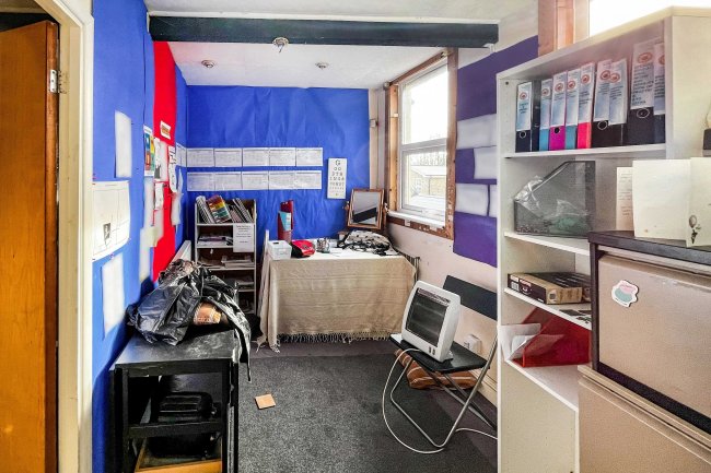 32 Albion Road, St Peter's, Broadstairs, Kent CT10 2UP 7