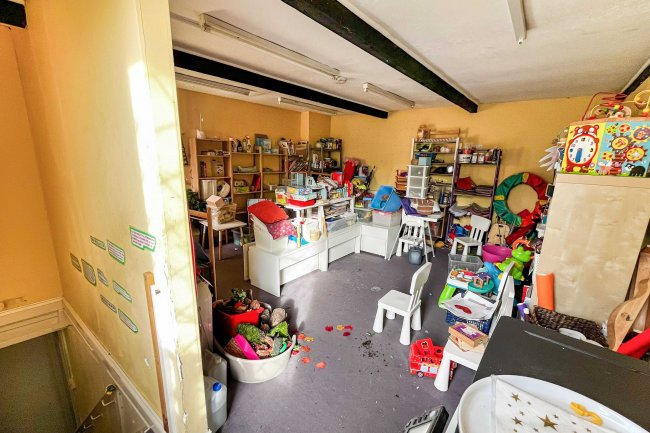 32 Albion Road, St Peter's, Broadstairs, Kent CT10 2UP 7