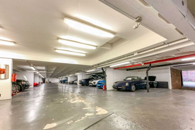 Caister House Garage, Roman Way, Islington, London, N7 8XL 8