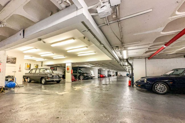 Caister House Garage, Roman Way, Islington, London, N7 8XL 8