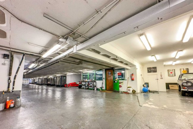 Caister House Garage, Roman Way, Islington, London, N7 8XL 8