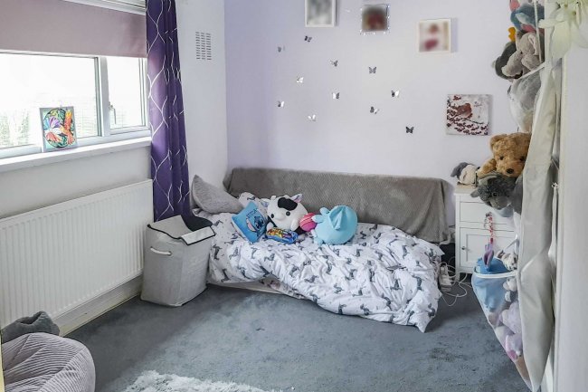 84 Pinewood Way, Salisbury, SP2 9HU 4