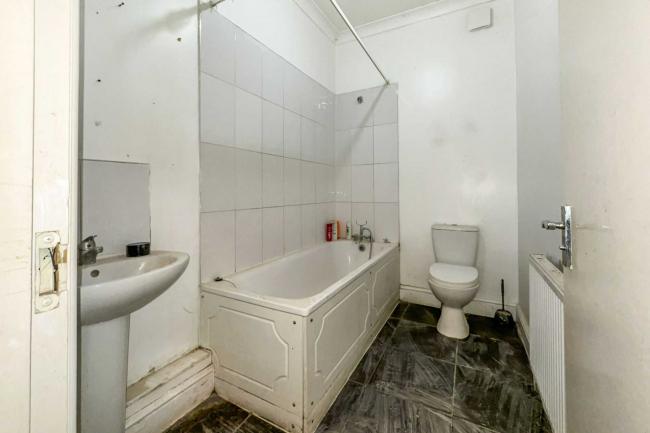 12 Rectory Road, Walthamstow, London, E17 3BQ 6