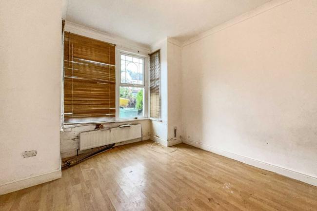 12 Rectory Road, Walthamstow, London, E17 3BQ 6