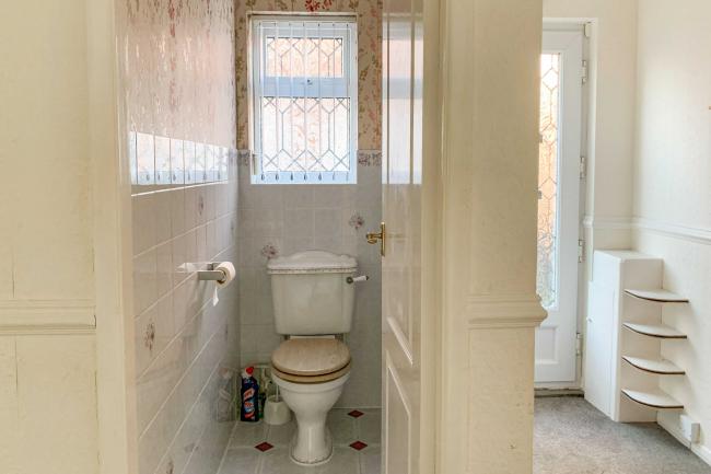 53 Worlaby Road, Grimsby, DN33 3JU 10