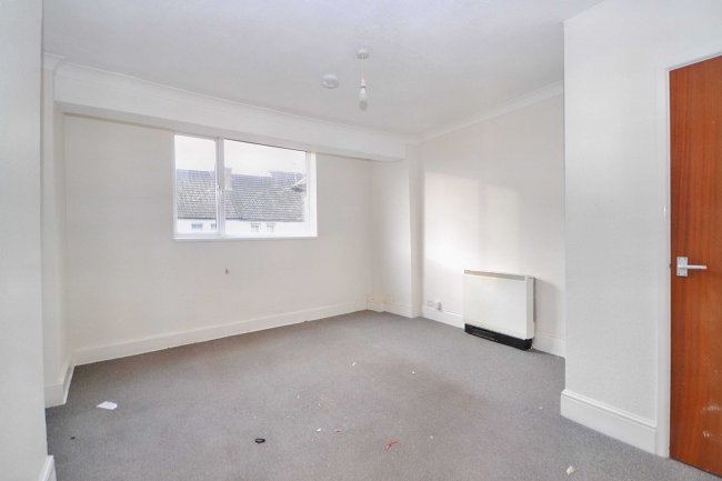 Flat 1, 440 Ashley Road, Parkstone, Poole, Dorset, BH14 0AA 2